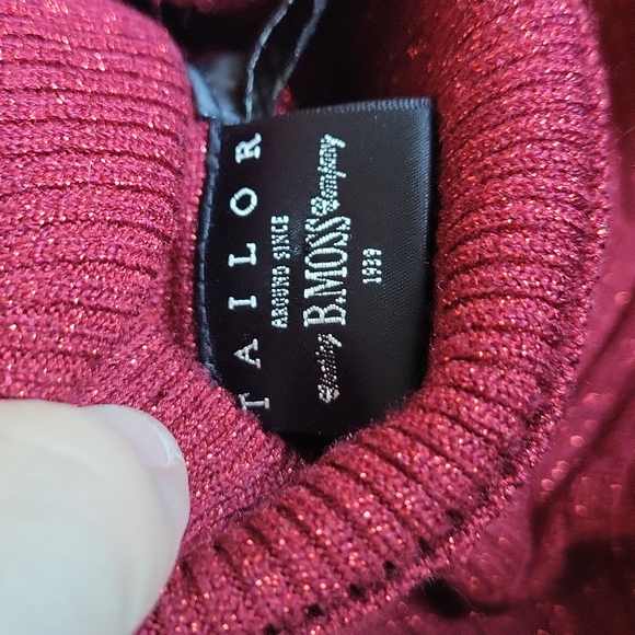 Red Glitter Turtleneck - Picture 8 of 10